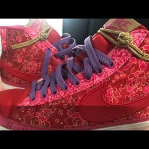 Nike Silk Blazer shoes Limited Edition